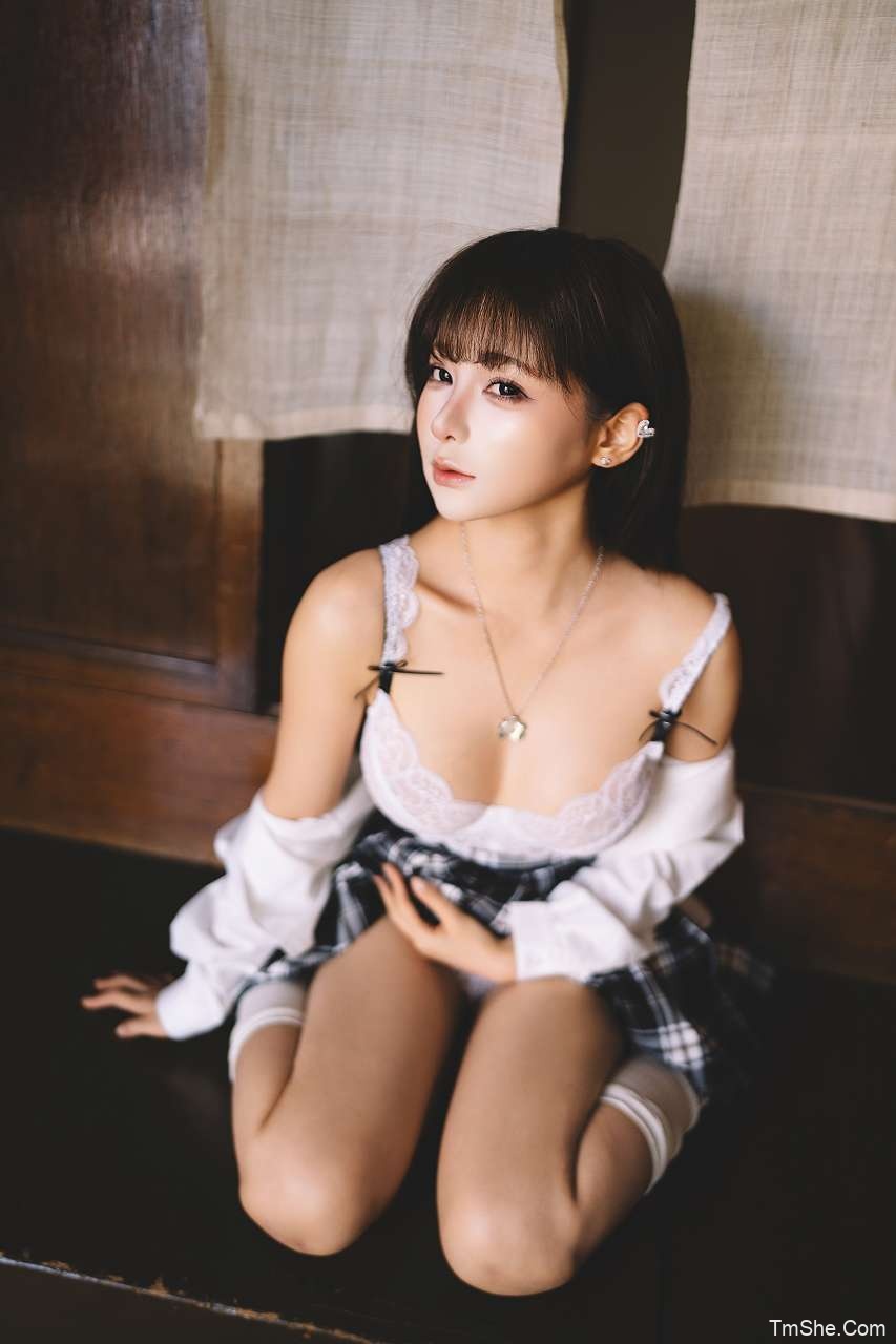 「蠢沫沫」26年 年费图集 – JK(44P/567MB)-猫萌